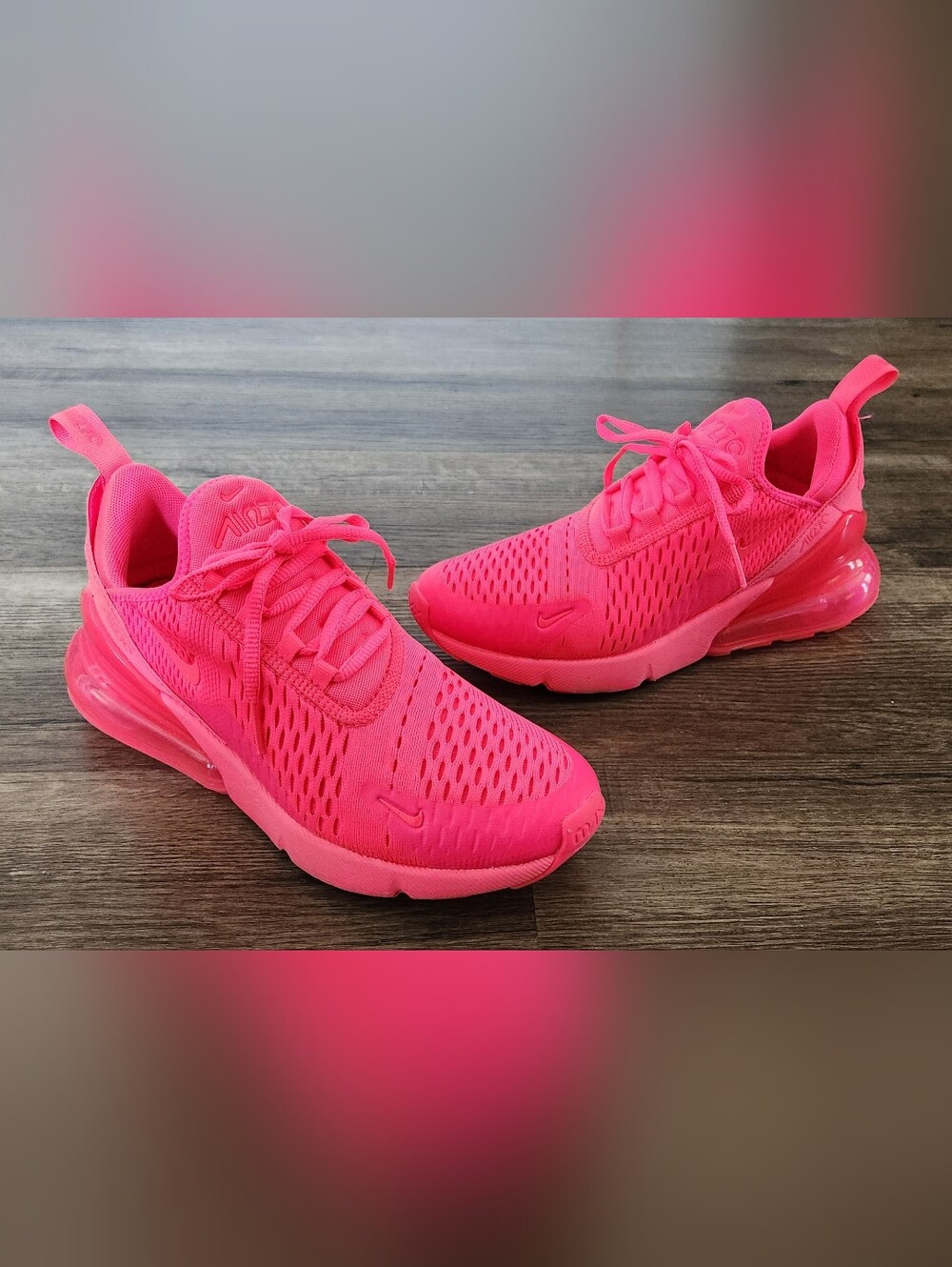 **NEAR NEW** Nike Airmax Air Max 270 Sz 8 Vibrant Neon Bright Hyper Triple Pink